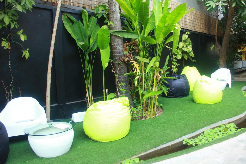 Ashia Hotel & Lounge Siem Reap Ngoại thất bức ảnh