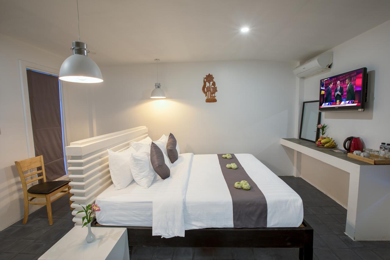 Ashia Hotel & Lounge Siem Reap Ngoại thất bức ảnh
