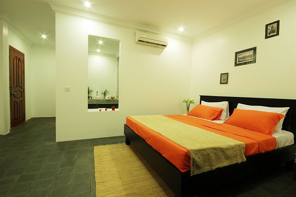 Ashia Hotel & Lounge Siem Reap Ngoại thất bức ảnh