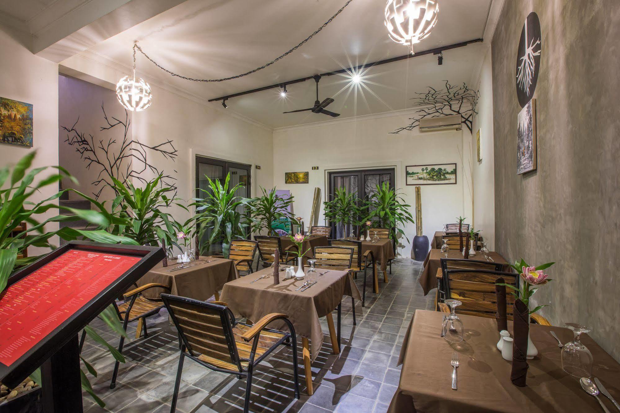 Ashia Hotel & Lounge Siem Reap Ngoại thất bức ảnh