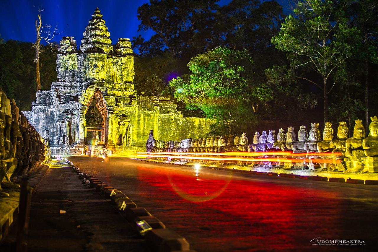 Ashia Hotel & Lounge Siem Reap Ngoại thất bức ảnh